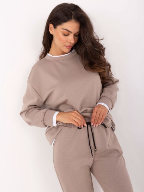 Beżowy komplet damski masełko