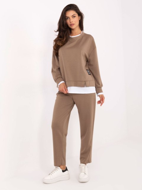 Ciemno beżowy komplet damski masełko