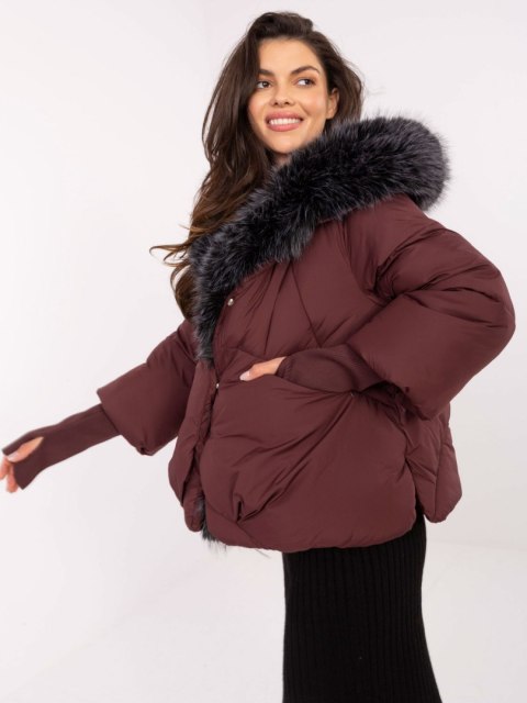 Bordowa zimowa kurtka damska z kapturem i odpinanym futerkiem