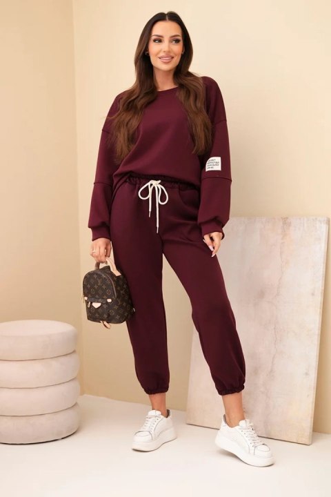 Elegancki komplet dresowy damski masełko w kolorze ciemnego borda