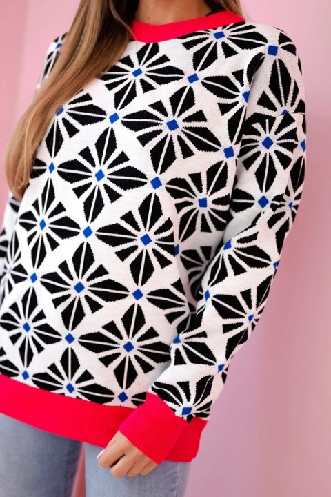 Sweter z geometrycznym motywem biały