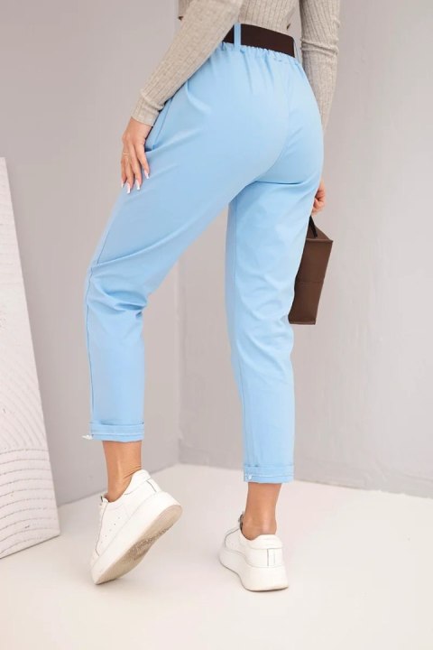 Spodnie damskie bawełniane z paskiem i podwijaną nogawką niebieskie