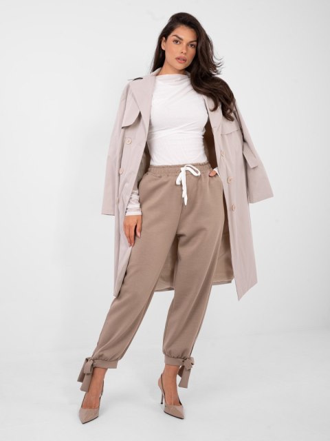 Ciemno beżowe spodnie dresowe masełko z wiązanymi nogawkami