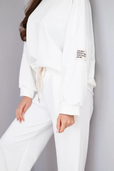 Biały komplet damski masełko