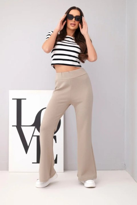 Eleganckie spodnie damskie dzwony o maślanej miękkości w szlachetnym odcieniu fango