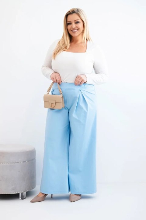 Spodnie damskie Plus Size z szerokimi nogawkami i plisowaniem niebieskie