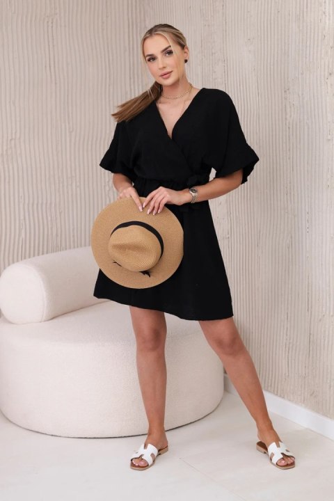 Elegancka czarna sukienka muślinowa o taliowanym kroju z naturalnej bawełny