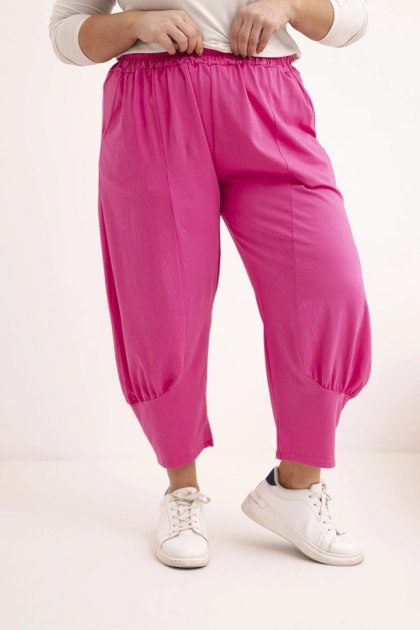 Spodnie damskie Plus Size z obniżonym krokiem i gumką w pasie różowe