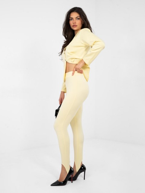 Żółte legginsy masełko