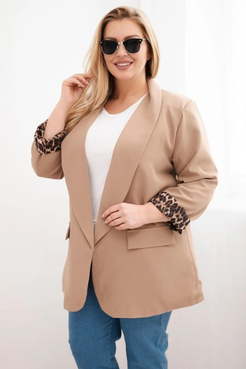 Camelowa marynarka damska Plus Size z podszewką w panterkę