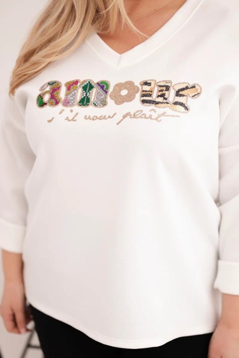 Bluza damska Plus Size z napisem i dekoltem V ecru
