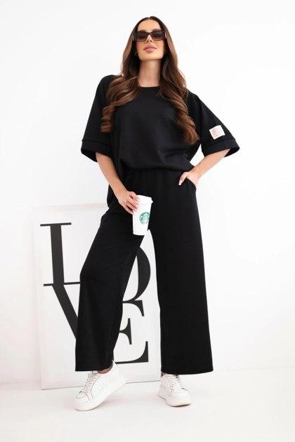 Komplet damski masełkowy z wiskozy bluza i szerokie spodnie czarny