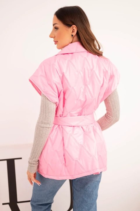 Kamizelka damska pikowana z paskiem i szerokim kołnierzem jasno różowa