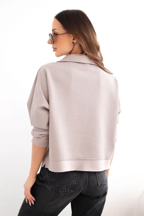 Bluza damska masełkowa z wiskozy i z kołnierzykiem i dekoltem V fango