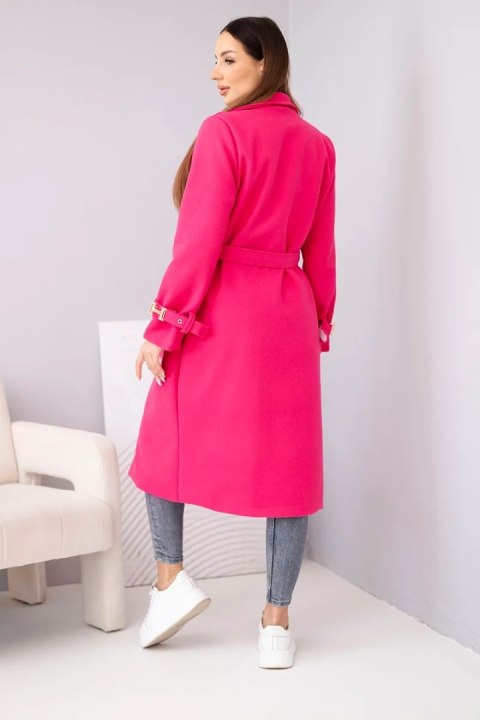 Płaszcz damski z paskiem i złotymi klamrami fuksja