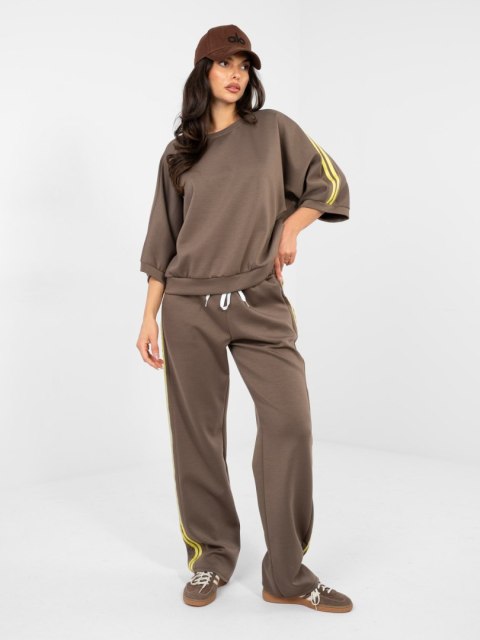 Komplet damski masełko z rękawem 3/4 i joggerami IT-KMPL-22215.77