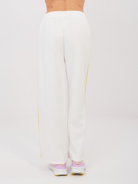 Komplet damski masełko z rozpinaną bluzą z kapturem IT-KMPL-21782.91