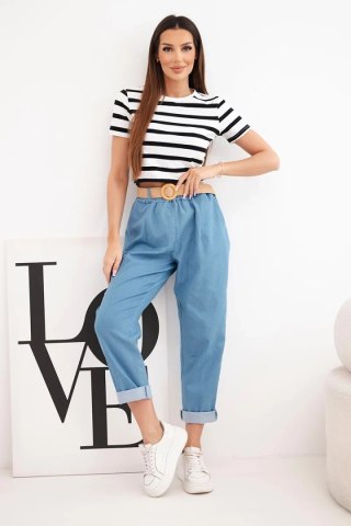 Spodnie damskie z podwijaną nogawką i paskiem jasno jeansowe