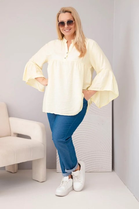 Bluzka damska wiskozowa Plus Size z falbaniastym rękawem i dekoltem V żółta
