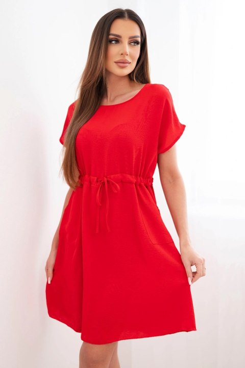 Sukienka damska z krótkim rękawem i wiązaniem w pasie czerwona