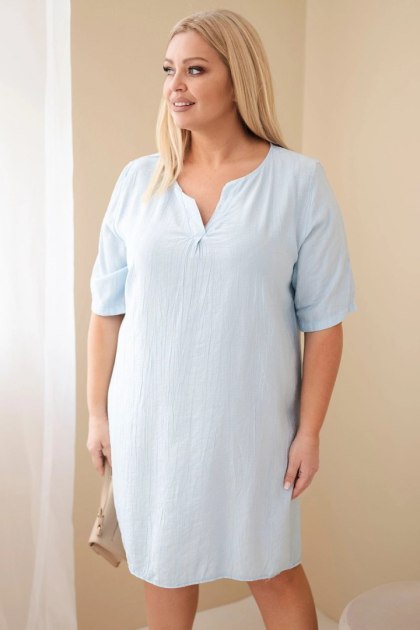 Sukienka damska wiskozowa Plus Size z krótkim rękawem i dekoltem V niebieska