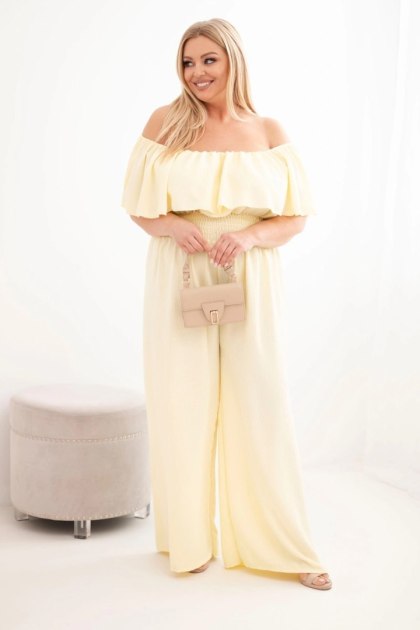 Kombinezon damski wiskozowy Plus Size hiszpanka z falbaną i szeroką nogawką żółty