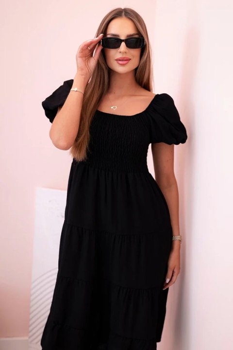 Czarna sukienka wiskozowa z bufiastym rękawem i marszczoną górą