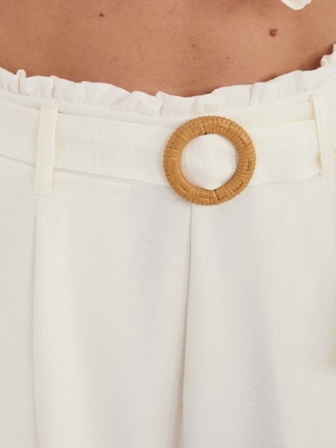 Szorty D60103M62612KA1