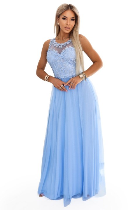 672-1 Romantyczna suknia maxi na wesele z haftowaną koronką i tiulem - błękitna