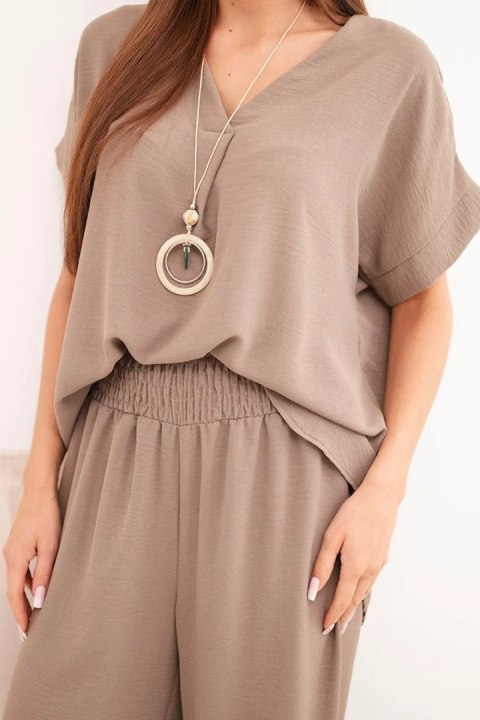 Komplet z naszyjnikiem bluzka + spodnie fango