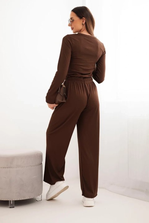 Komplet damski wiskozowy z bluzką i szerokimi spodniami brązowy