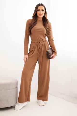 Komplet damski wiskozowy z bluzką i szerokimi spodniami camelowy