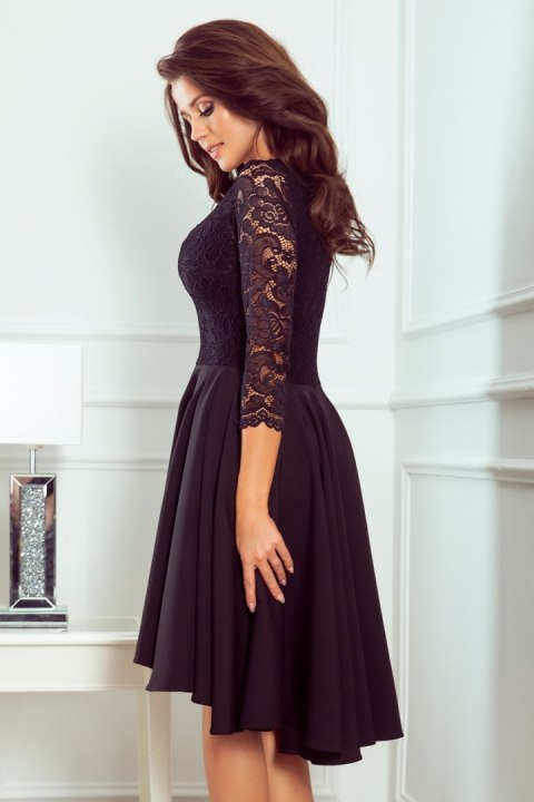 210-10 NICOLLE - sukienka z dłuższym tyłem z koronkowym dekoltem - CZARNA - XL