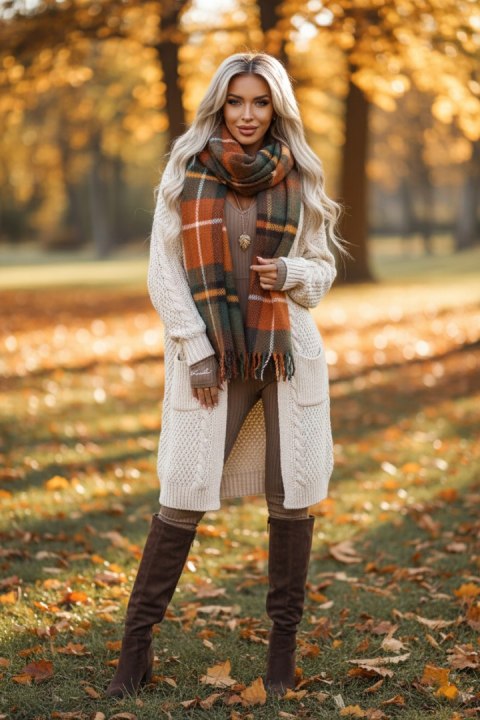 619-1 Wygodny i elegancki prążkowany kombinezon damski z dekoltem - mocha mousse - S