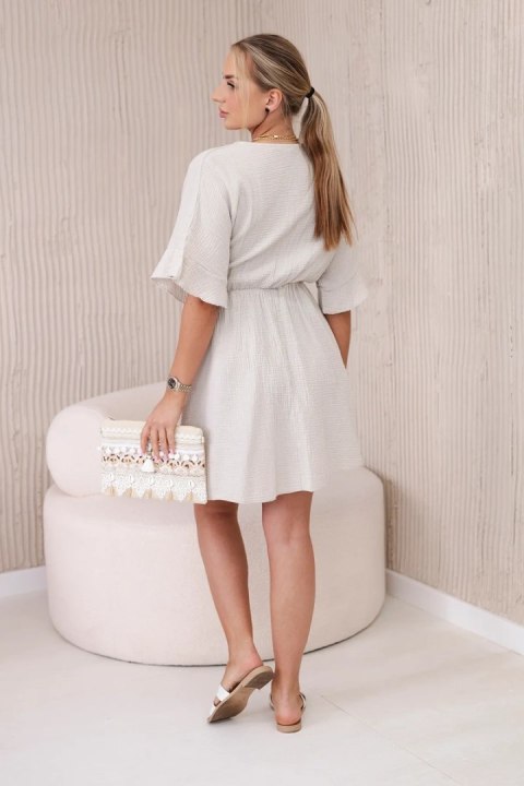 Taliowana sukienka muślinowa w odcieniu ciemnego beżu