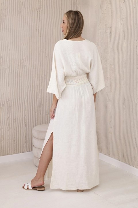 Sukienka muślinowa z haftem w talii jasno beżowa