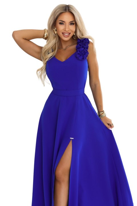 643-8 Elegancka wieczorowa suknia maxi z rozcięciem i różami - chabrowa - XL