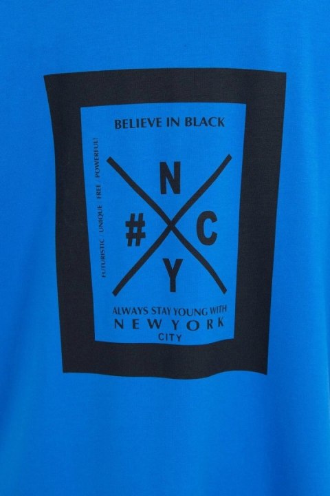 Narzutka z kapturem oversize chabrowy