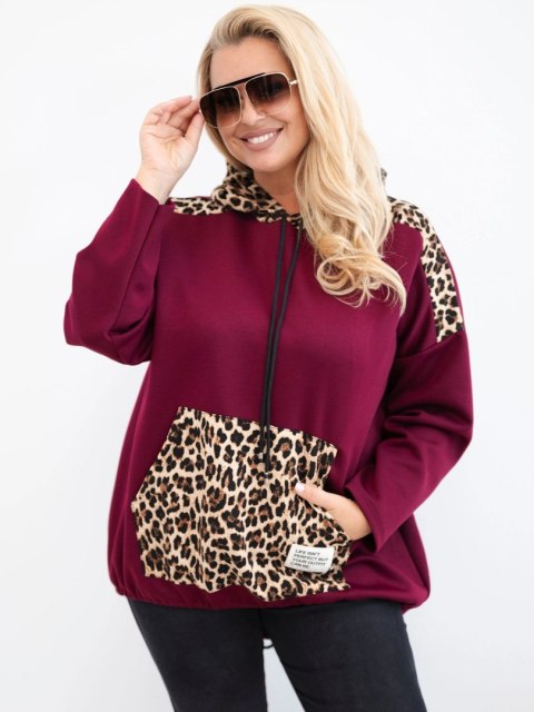 Bluza damska Plus Size wiskozowa z kapturem i wstawkami w panterkę śliwkowa