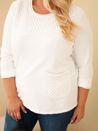 Bluza damska bawełniana Plus Size z ażurową wstawką i kieszenią ecru