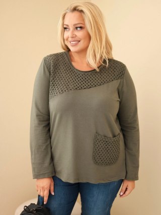 Bluza damska bawełniana Plus Size z ażurową wstawką i kieszenią khaki