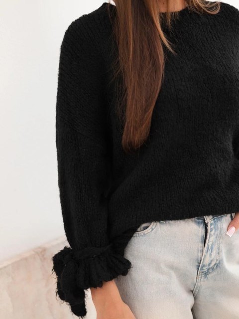 Sweter damski oversize z wiązaniami przy rękawach czarny