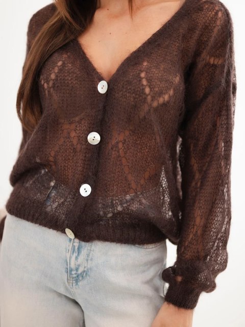 Sweter damski w 80% z moheru ażurowy zapinany na guziki brązowy