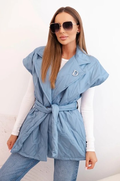 Kamizelka damska pikowana z paskiem i szerokim kołnierzem jeansowa