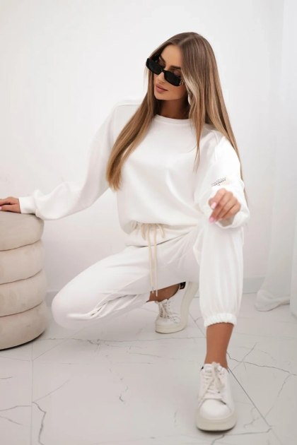 Komplet bluza + spodnie masełko biały