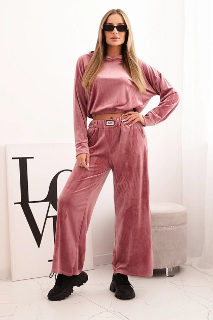 Komplet dresowy damska z weluru z szerokimi nogawkami i bluzą z kapturem ciemny różowy