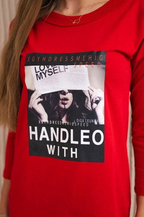 Sukienka z nadrukiem Handle with czerwona