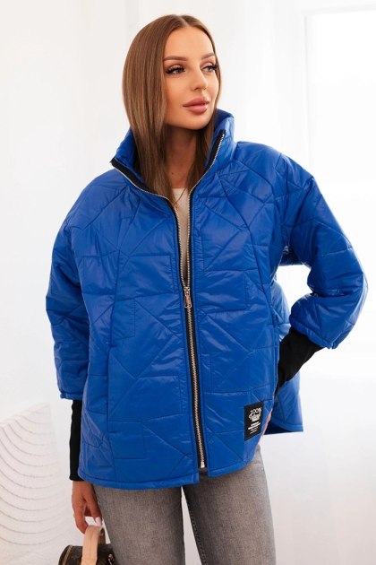 Kurtka damska pikowana z krótkim krojem i stójką chabrowa