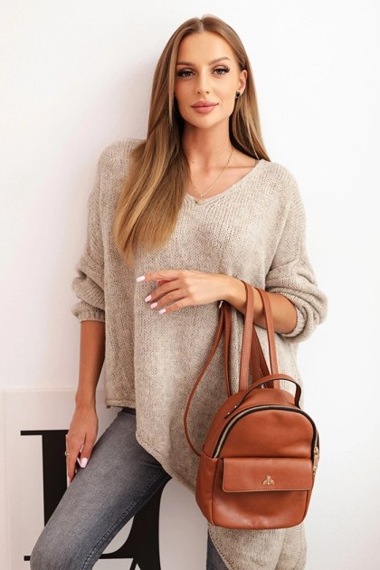 Sweter damski wełniany asymetryczny Plus Size z dekoltem V ciemny beżowy