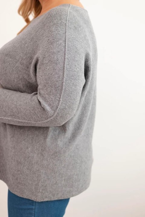 Sweter damski plus size z dekoltem łódką szary